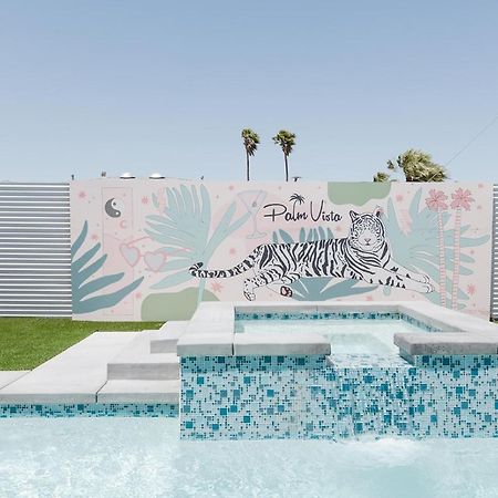 Palm Vista By Rather Be Properties Palm Springs Exterior photo