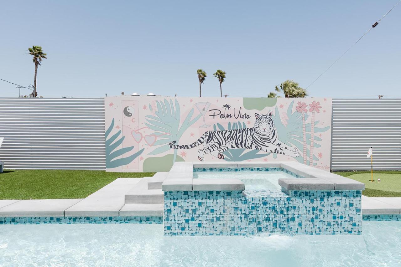 Palm Vista By Rather Be Properties Palm Springs Exterior photo